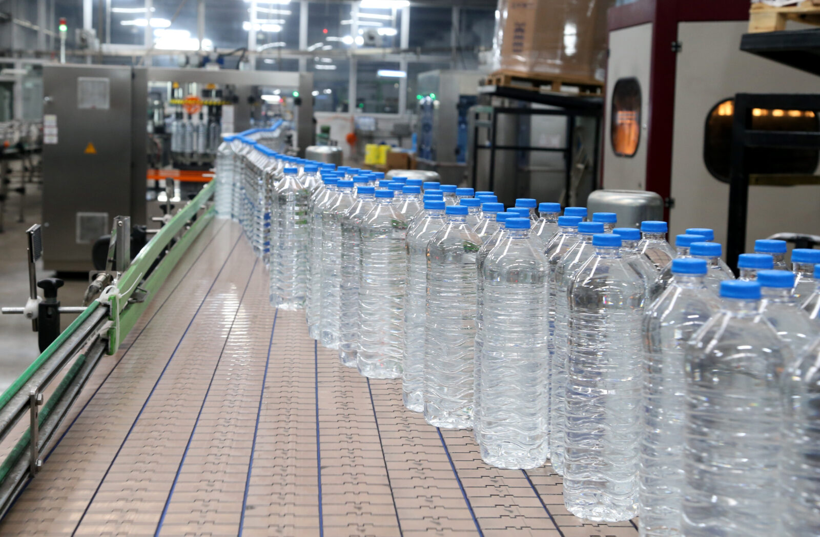 Drinking water prices in Türkiye surge over 100% in a year