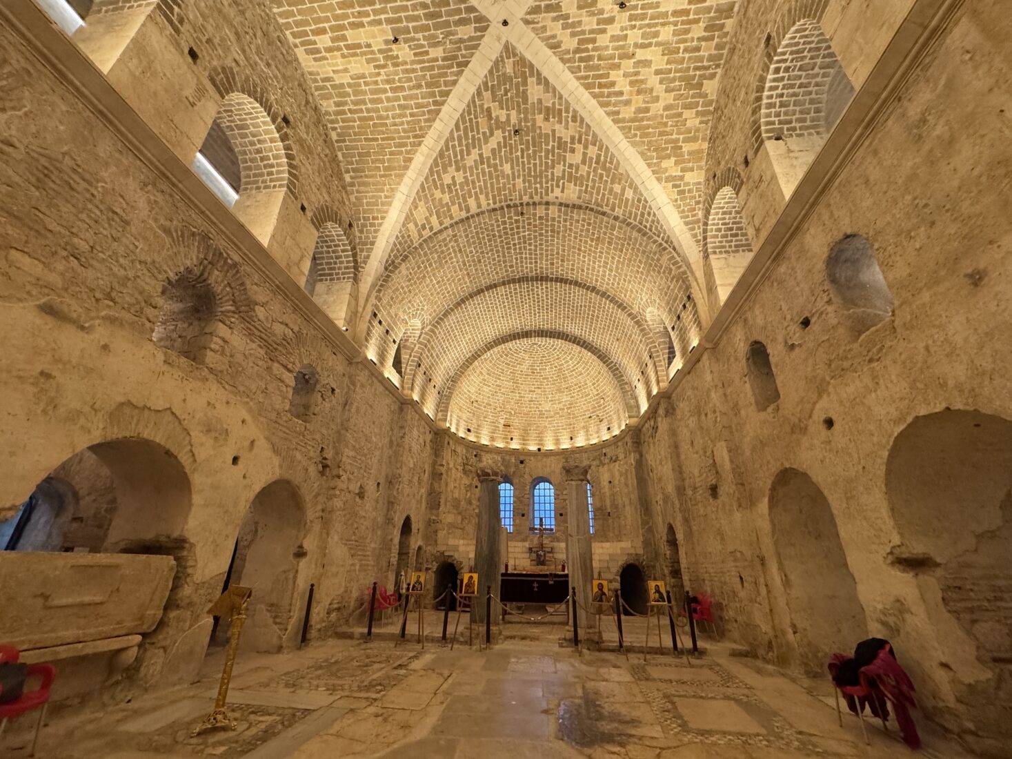 Could sarcophagus in Türkiye's Antalya hold remains of St. Nicholas known as Santa Claus?