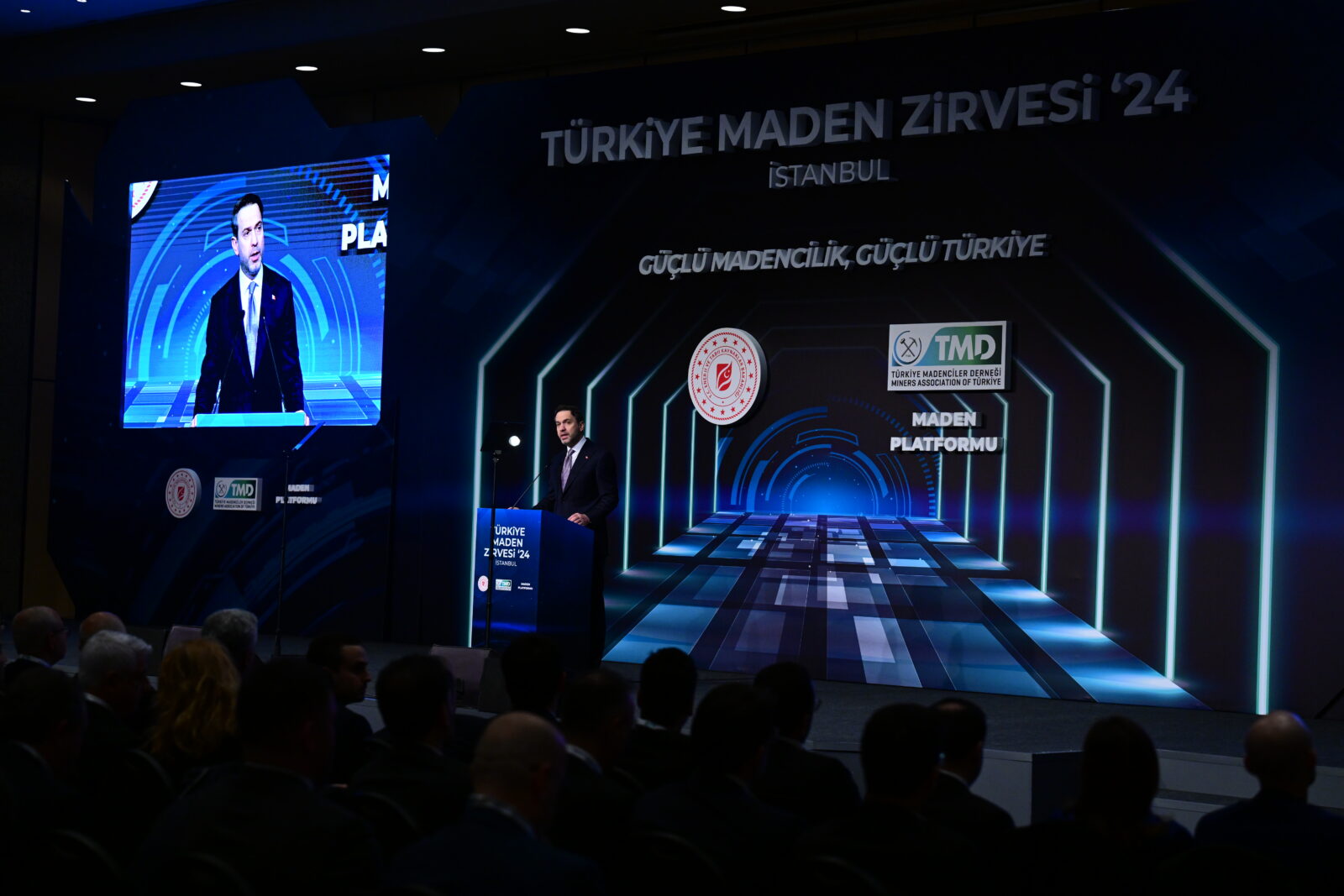 Türkiye aims to surpass $6B in mine exports, says Energy Minister Bayraktar