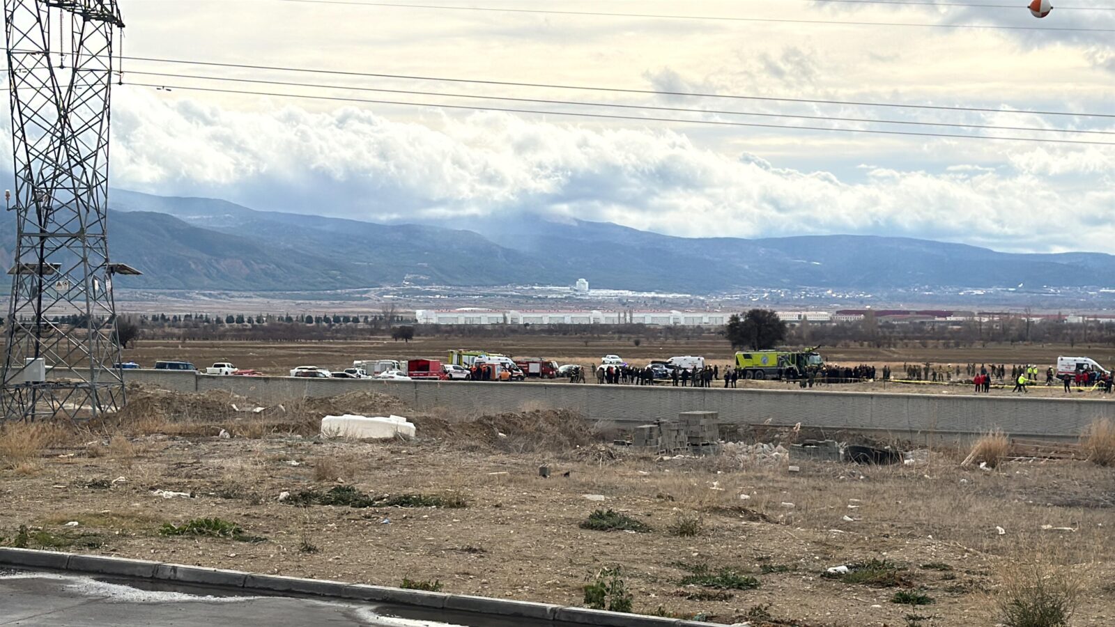 Military helicopter crashes in Isparta, emergency response launched