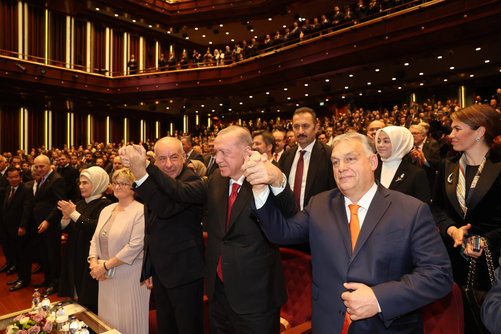 Photo shows Turkish President Recep Tayyip Erdogan (2nd R) greets the participants with Hungarian President Tamas Sulyok (3rd R) and Hungarian Prime Minister Viktor Orban (R).