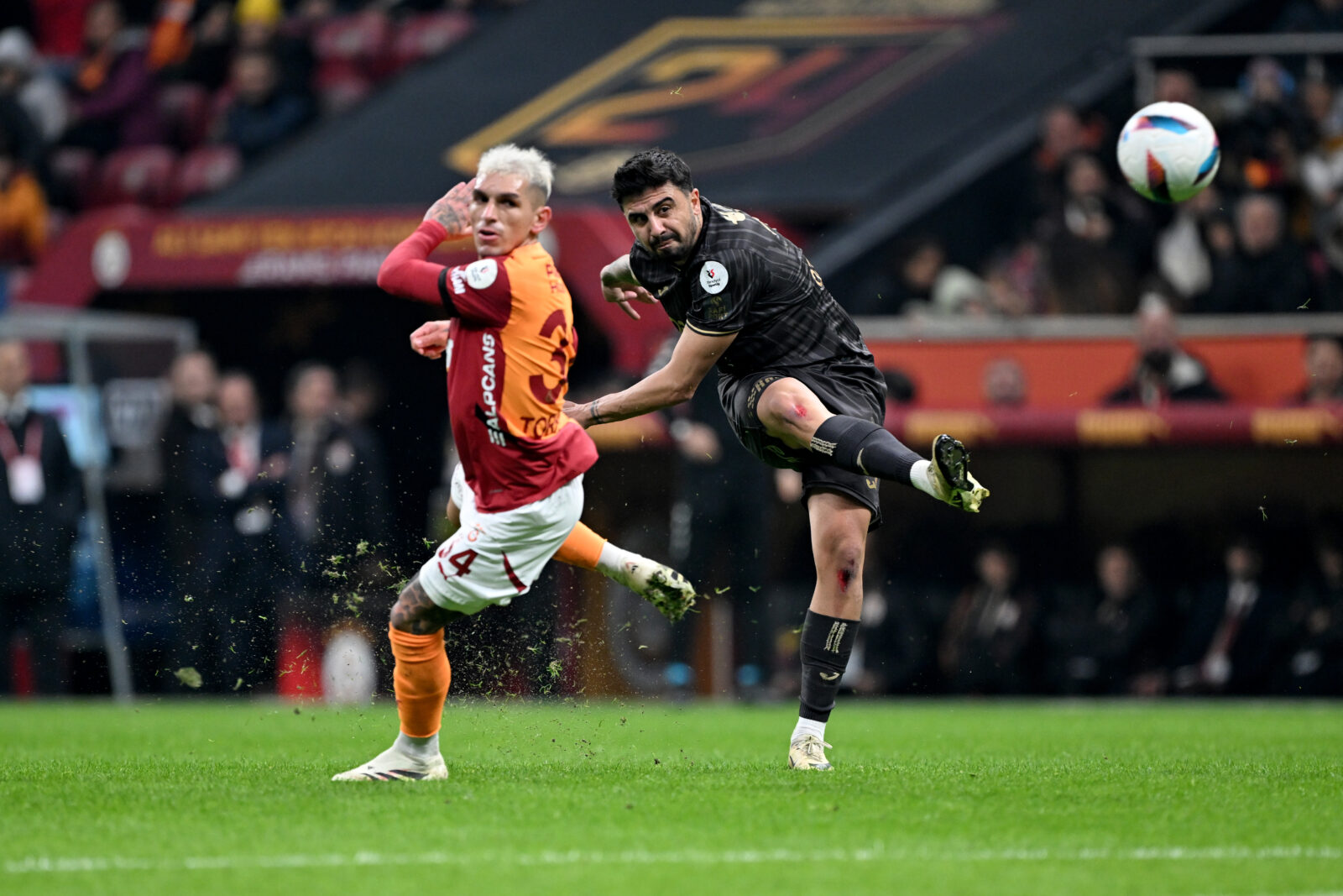 Uruguayan Montevideo City Torque makes loan offer for Galatasaray’s Lucas Torreira