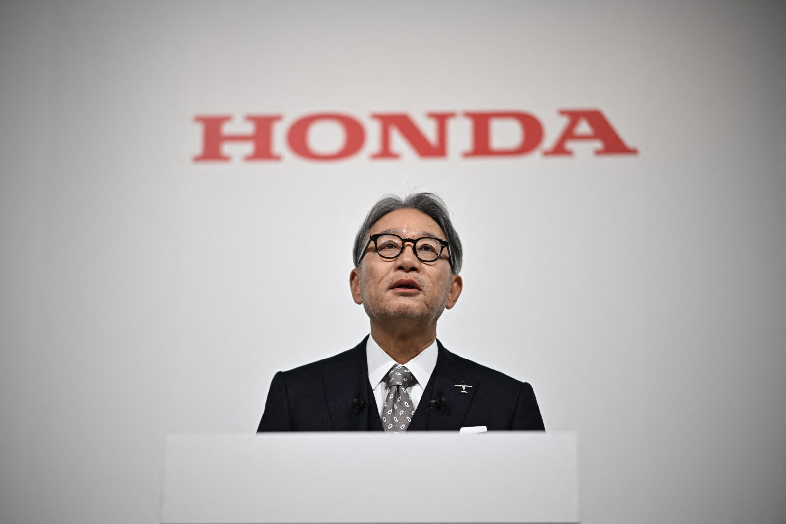 Japanese auto giants Honda, Nissan to form joint holding company