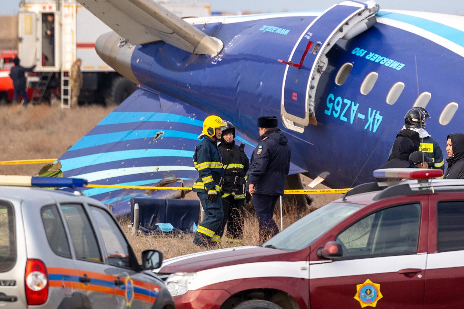 Putin apologizes to Aliyev over Azerbaijan Airlines crash in Russian airspace