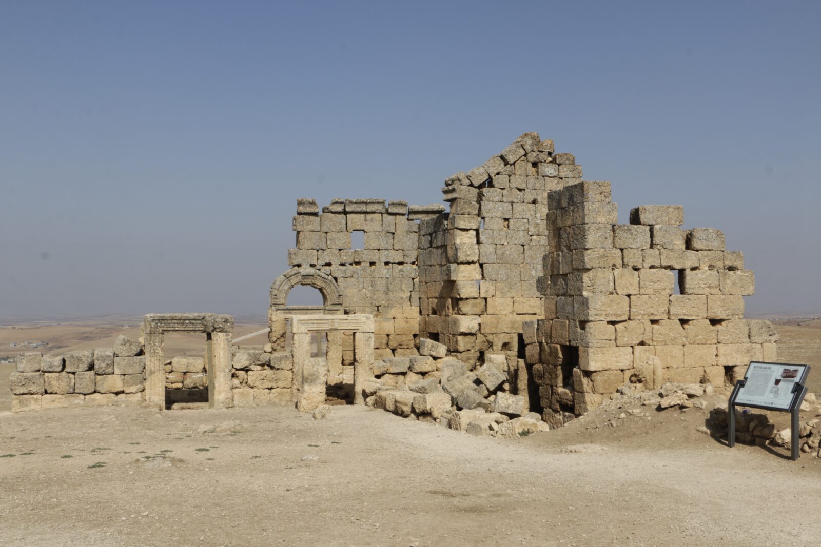 From military garrison to Mithras’ sacred site: Exclusive interview on ongoing discoveries at Türkiye's Zerzevan Castle