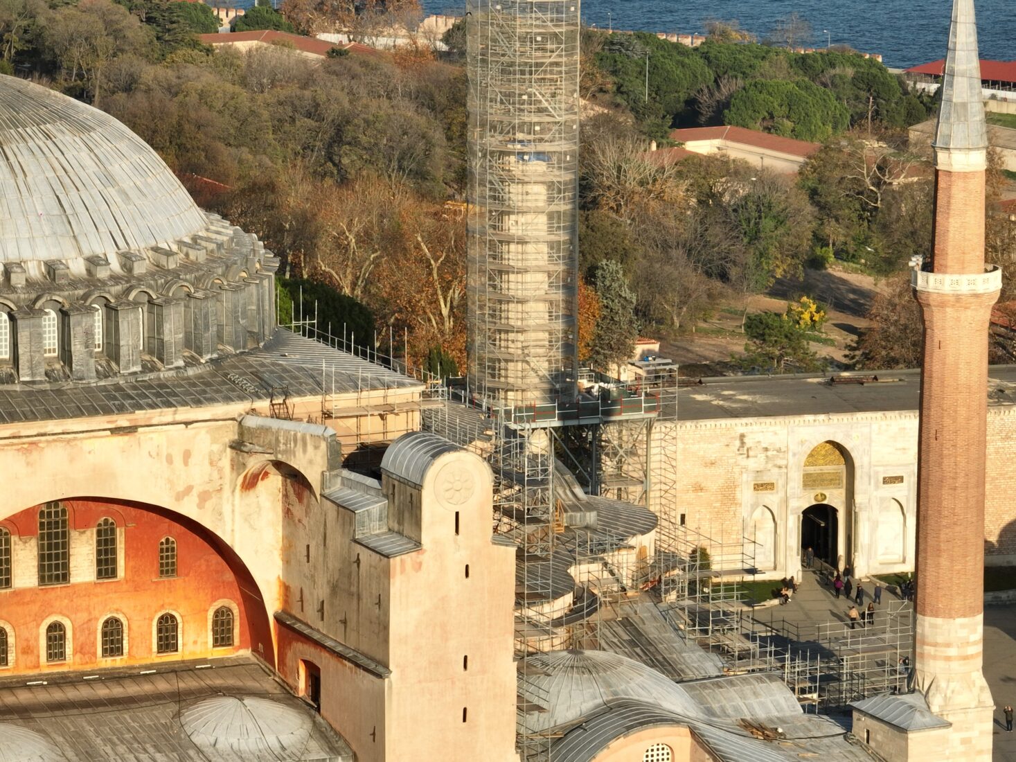 Hagia Sophia’s facade to be freed from non-original plaster in bold restoration move