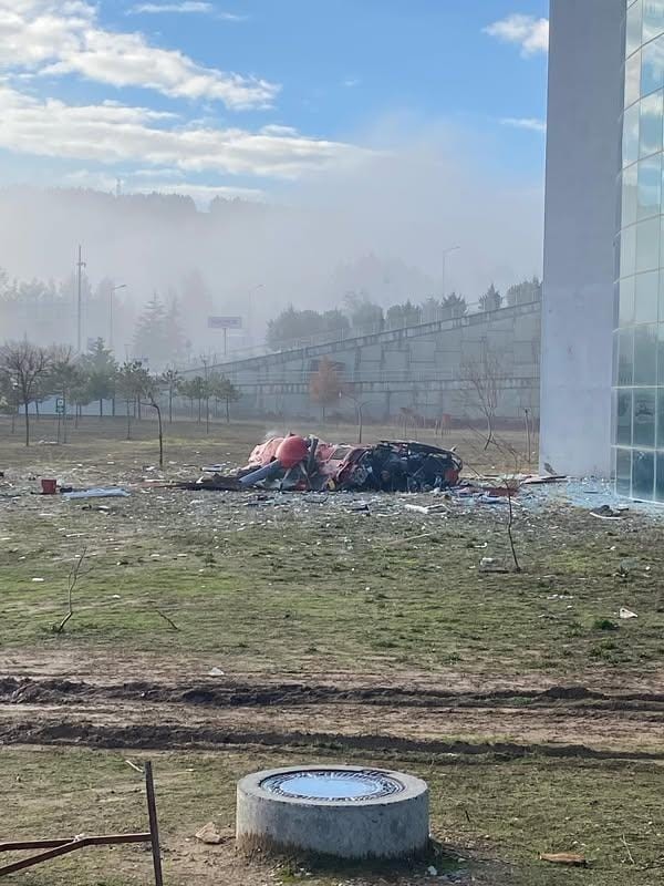 Helicopter crashes into Mugla Training & Research Hospital, Türkiye