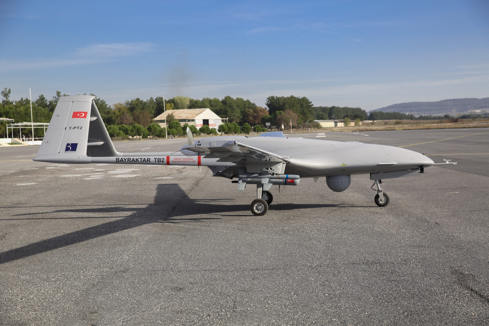 Nigeria to acquire 43 Bayraktar TB2 drones from Türkiye