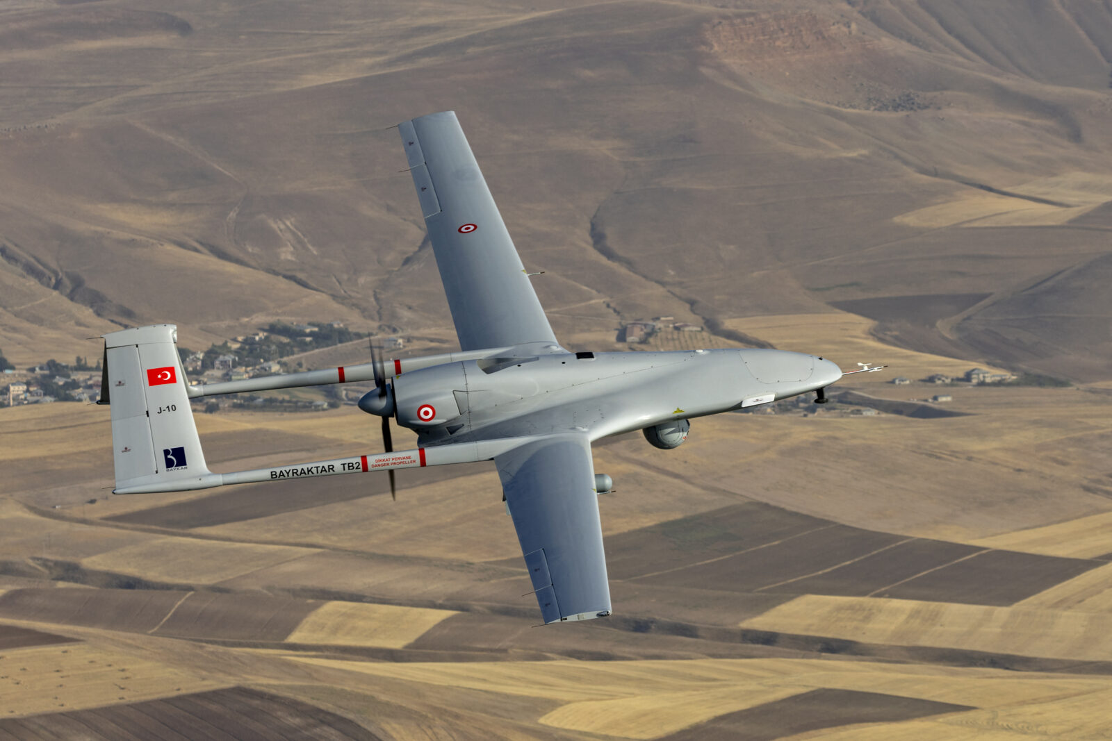 Bayraktar TB2 surpasses 1M flight hours, setting record for Türkiye's UAV industry