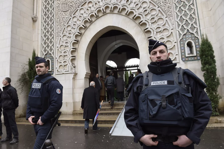 France's imams urged to include prayers for nation amid rising security concerns