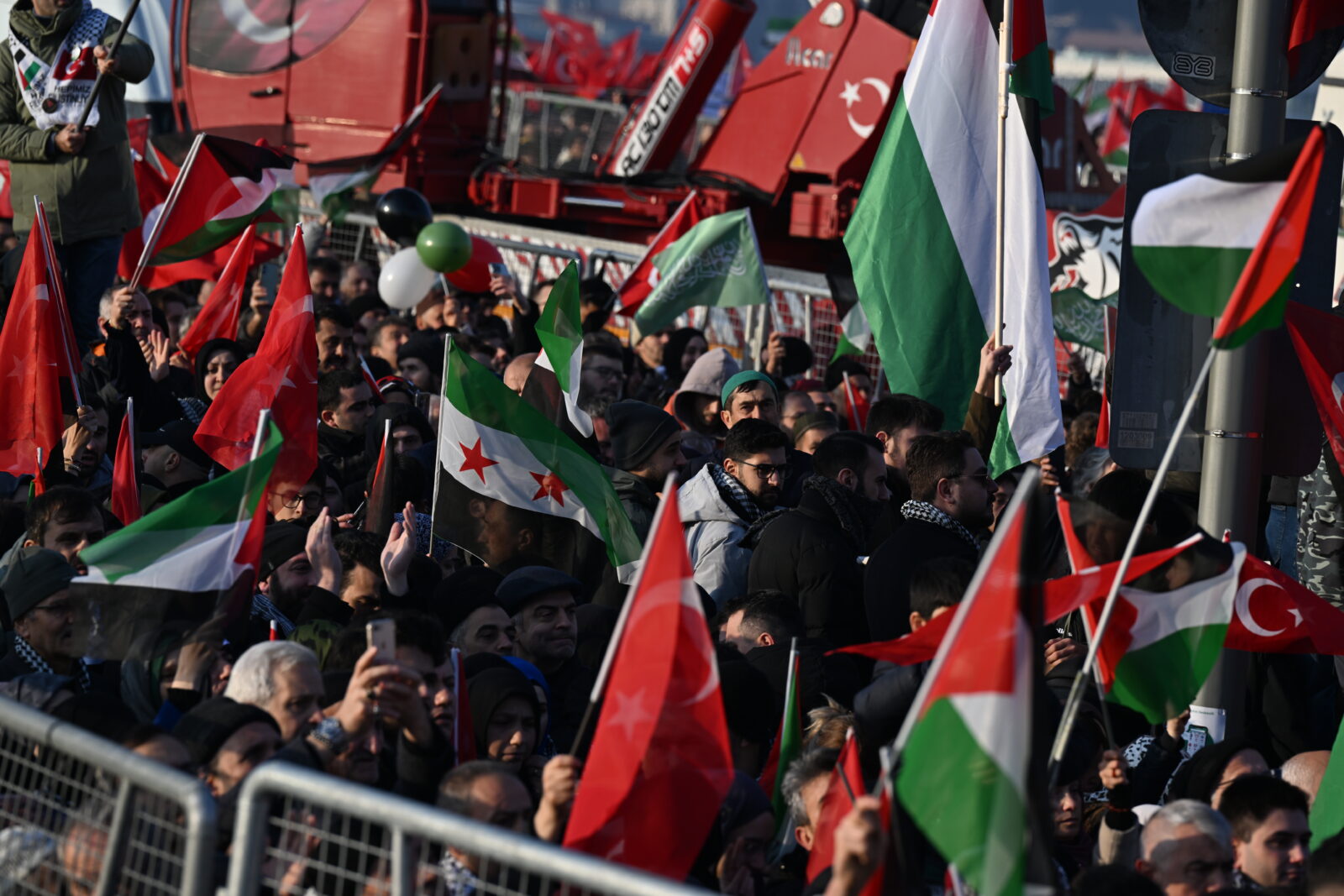 Over 450,000 rally in Istanbul for Gaza, calling for justice, end to Israeli occupation