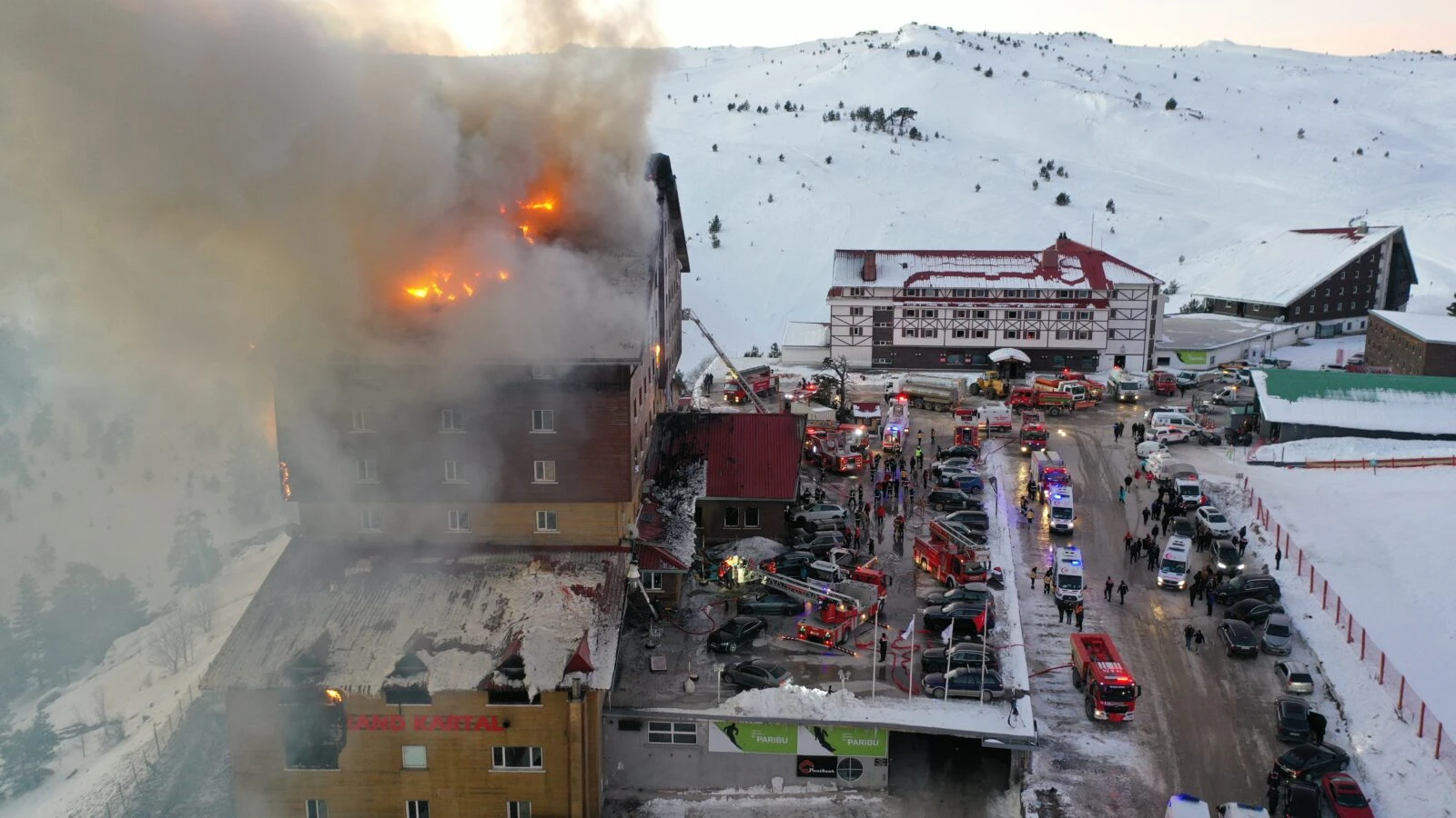 Hotel fire claims 10 lives at Türkiye’s renowned ski resort