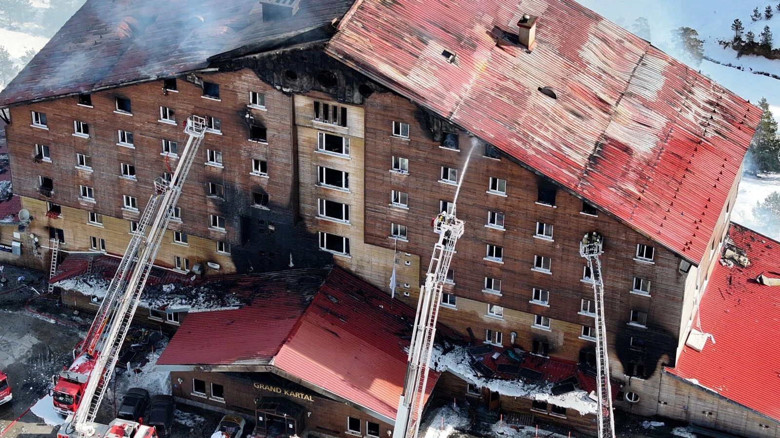 Death toll rises to 76 in ski resort hotel fire in Bolu, Türkiye