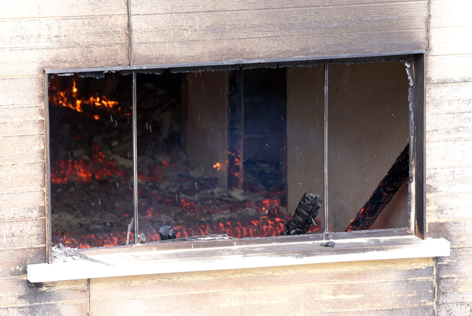 Death toll rises to 76 in ski resort hotel fire in Bolu, Türkiye