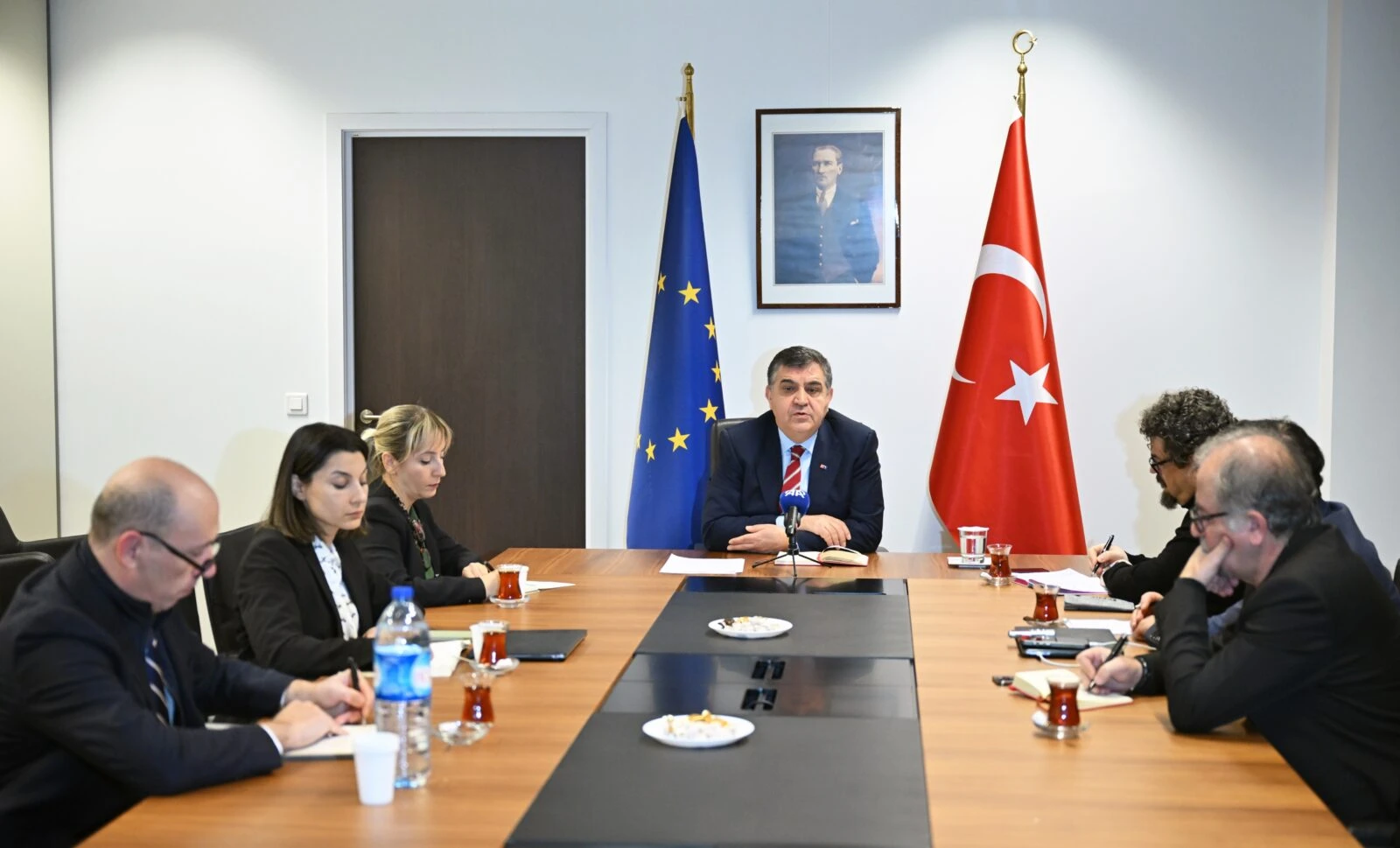 Türkiye's EU envoy evaluates relations, calls for concrete steps in 2025