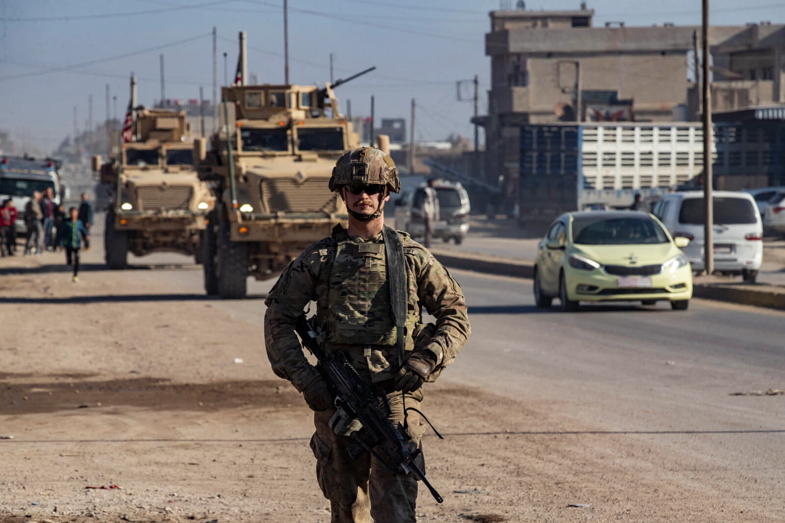 US begins withdrawing hundreds of troops, closing bases in Syria: Report 5 US forces in Syria