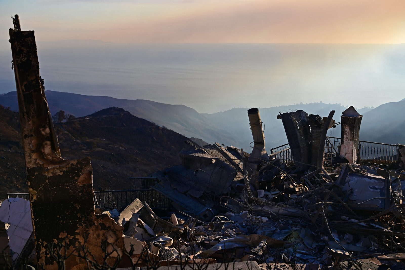 Los Angeles fires trigger insurance premium in US hikes amid devastating economic losses