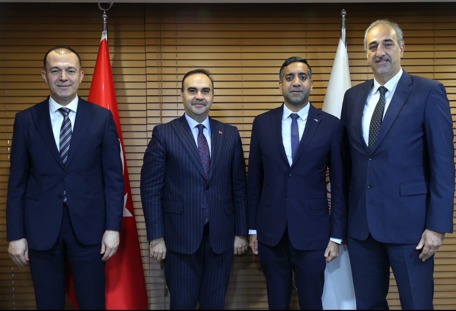 Türkiye, Axiom Space sign agreement to strengthen space industry supply chain