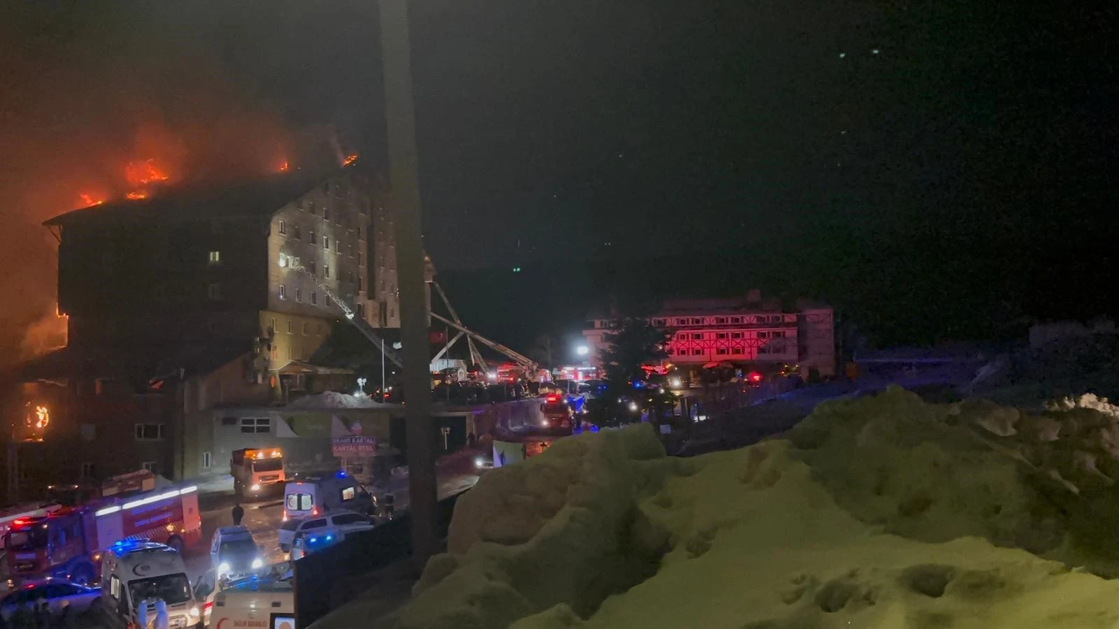 Hotel fire claims 6 lives at Türkiye’s renowned ski resort