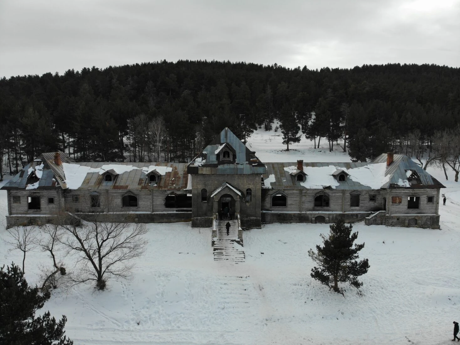 Russian Tsar Nicholas' hunting lodge in Türkiye awaits restoration as it faces risk of collapse