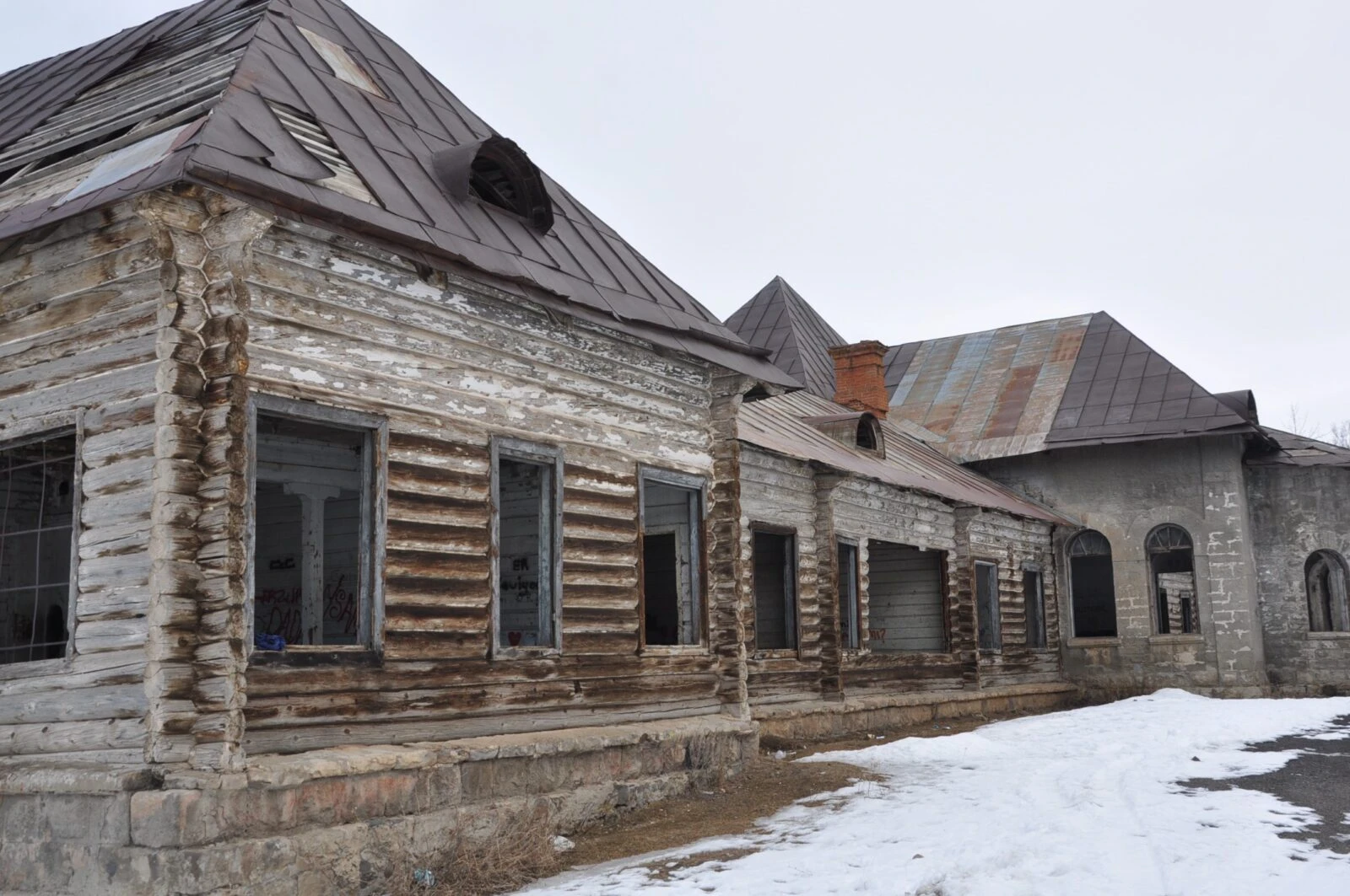 Russian Tsar Nicholas' hunting lodge in Türkiye awaits restoration as it faces risk of collapse