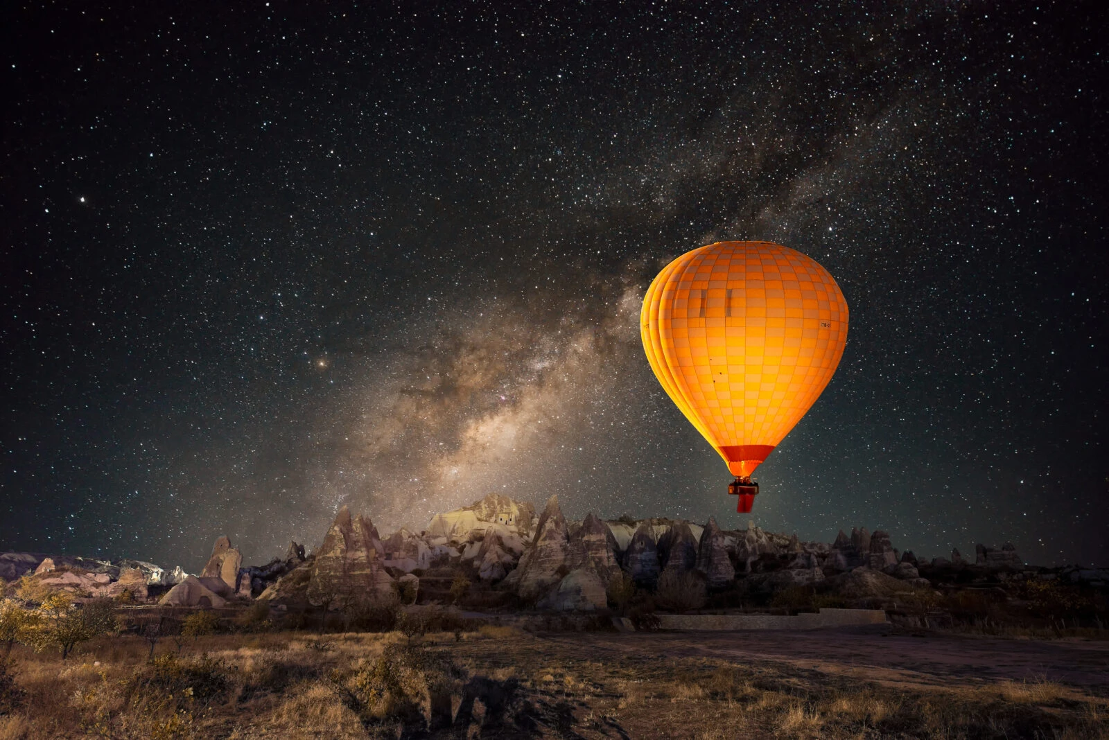 watch the planetary alignment in Cappadocia