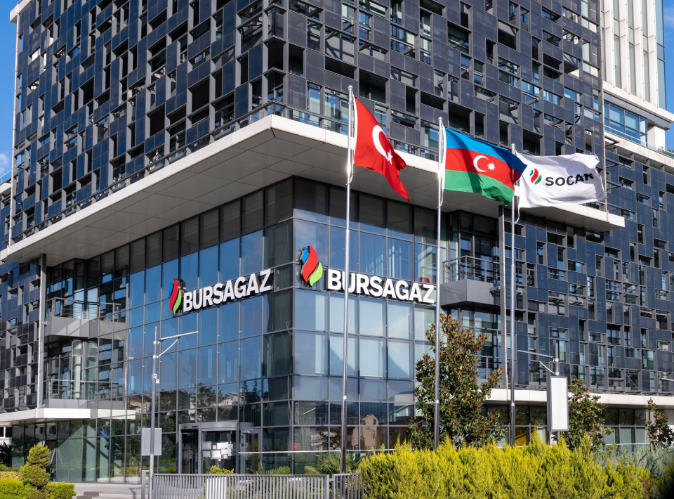 SOCAR sells its two largest gas distribution companies in Türkiye