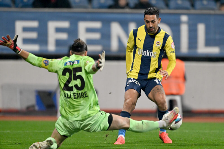 Bad news to Rennes from Fenerbahce: Turkish star extends his contract to 2028