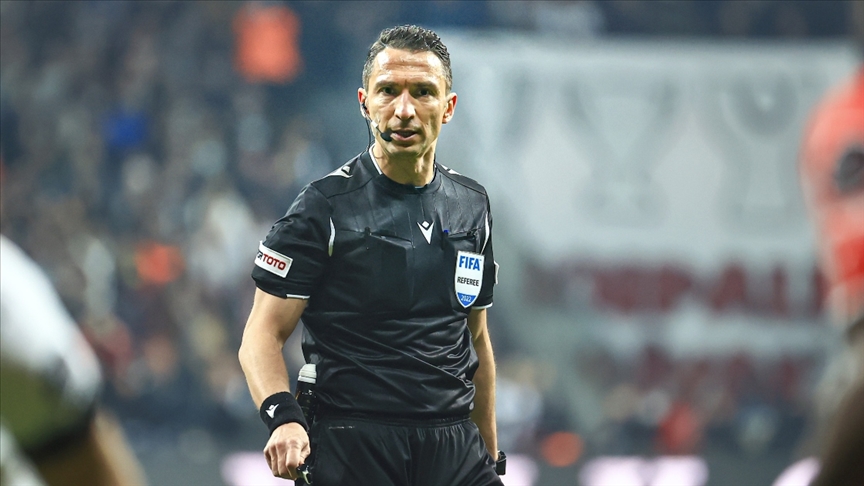 Turkish football legend accuses referee of "making up" past officiating decisions