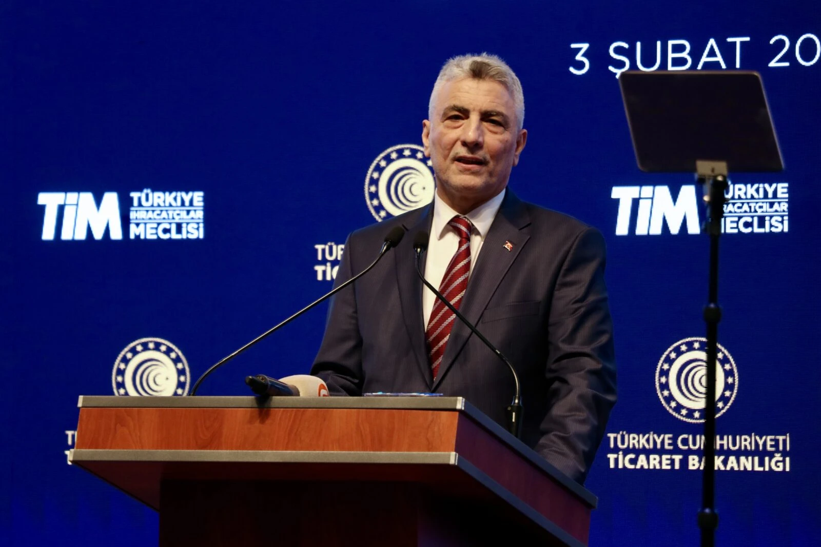 Türkiye's Trade Minister Ömer Bolat delivers a speech