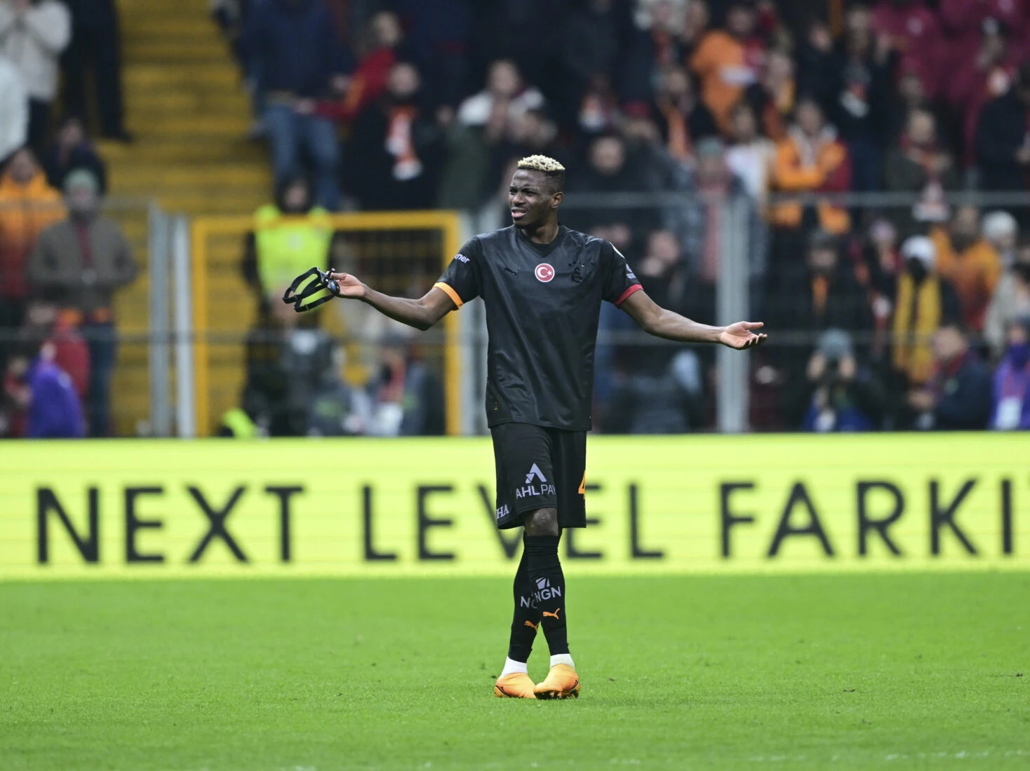 Osimhen of Galatasaray seen reacting.