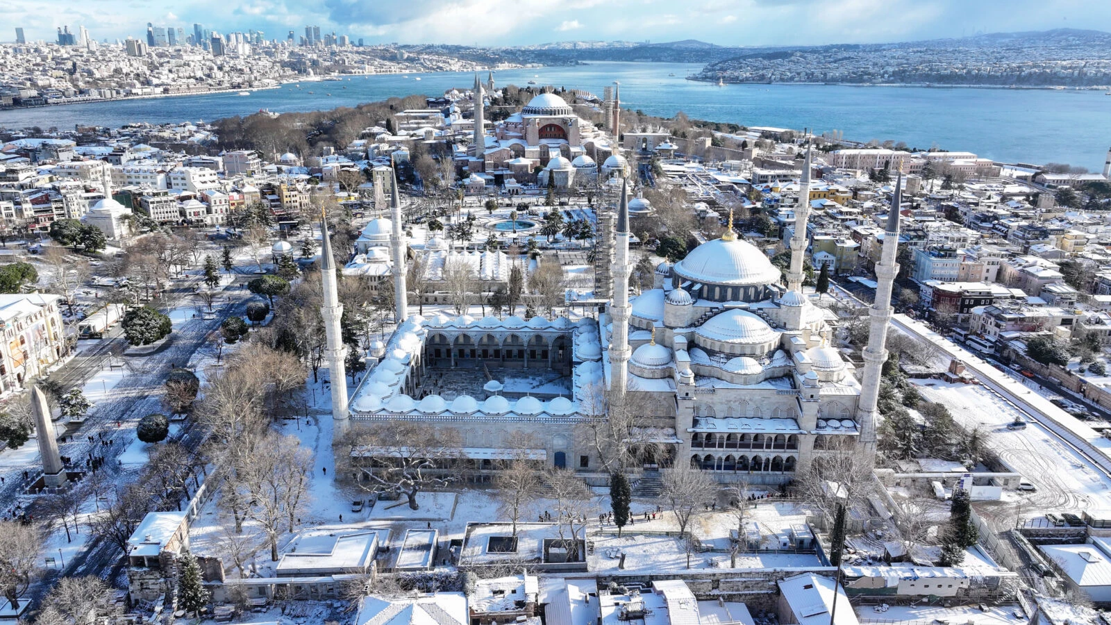 An aerial shot of the Blue Mosque and the Hagia Sophia,