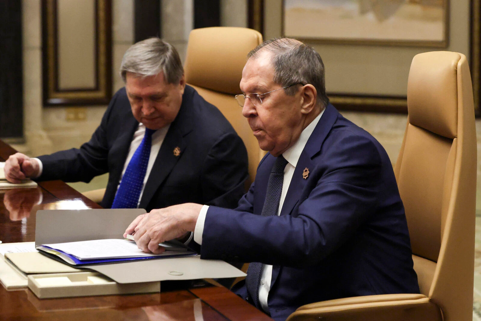 US, Russia start talks in Riyadh on Ukraine conflict