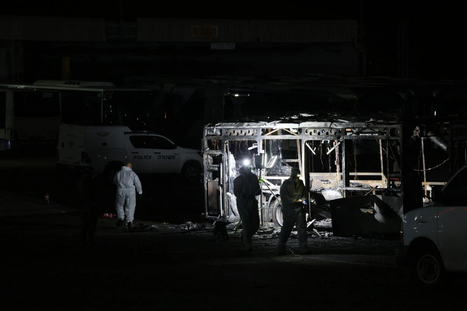 Netanyahu orders intensive West Bank operations after Tel Aviv bus explosions