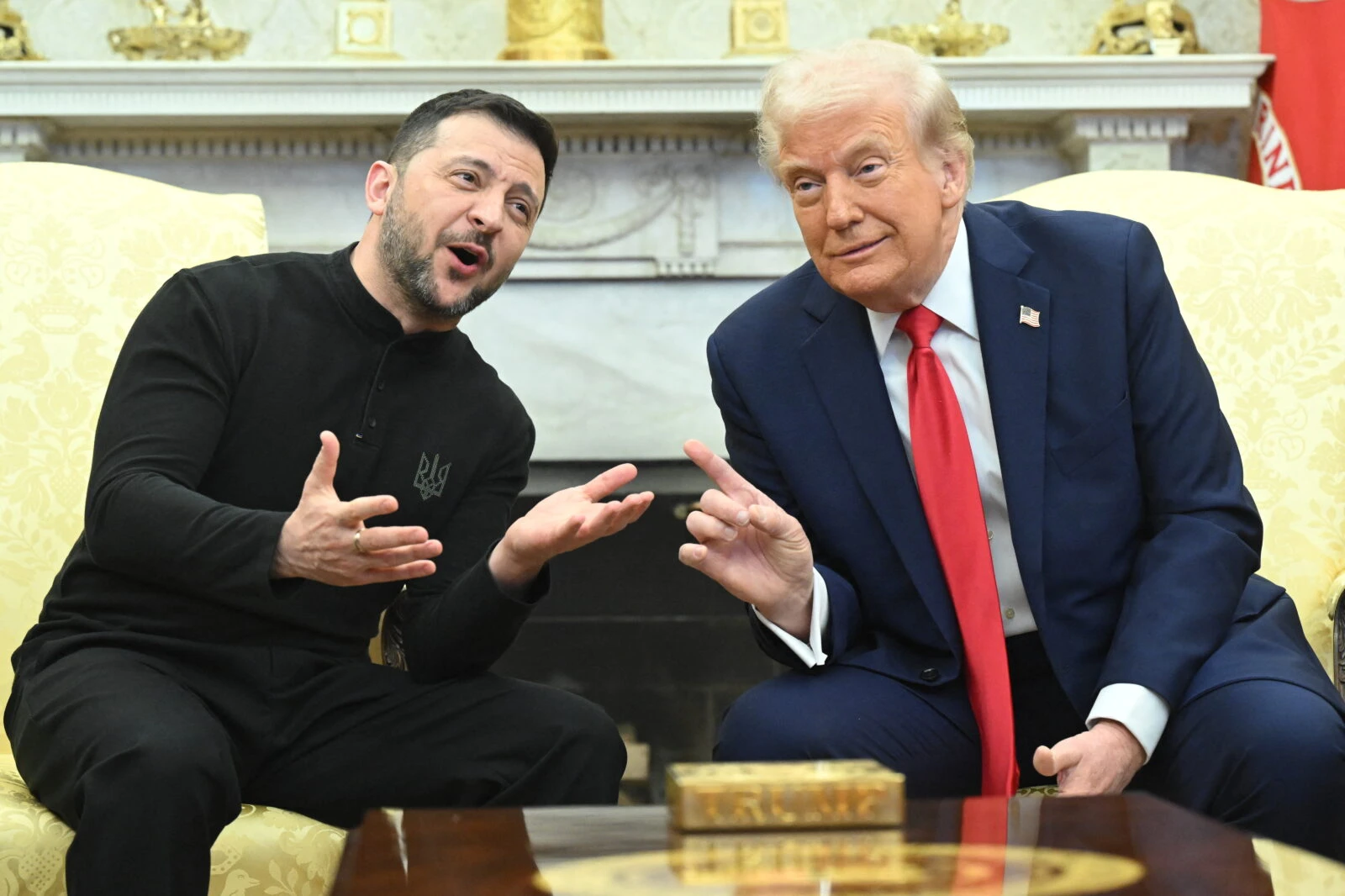 Photo shows Trump and Zelensky arguing