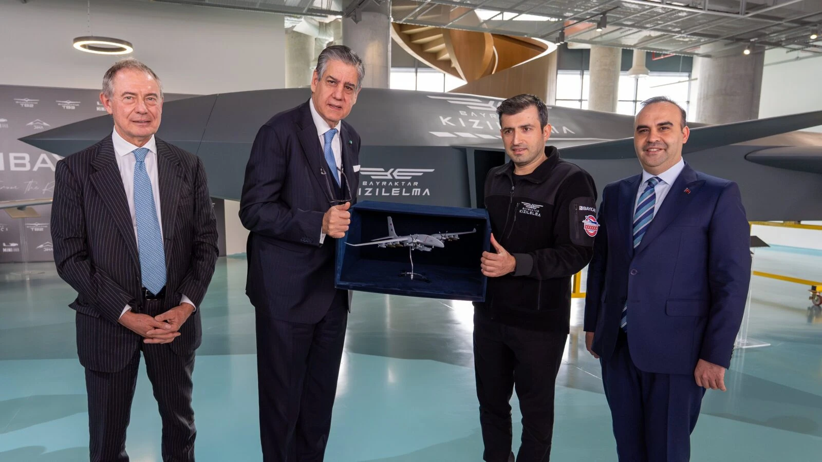 Italy's Leonardo signals rapid progress in collaboration with Türkiye's Baykar