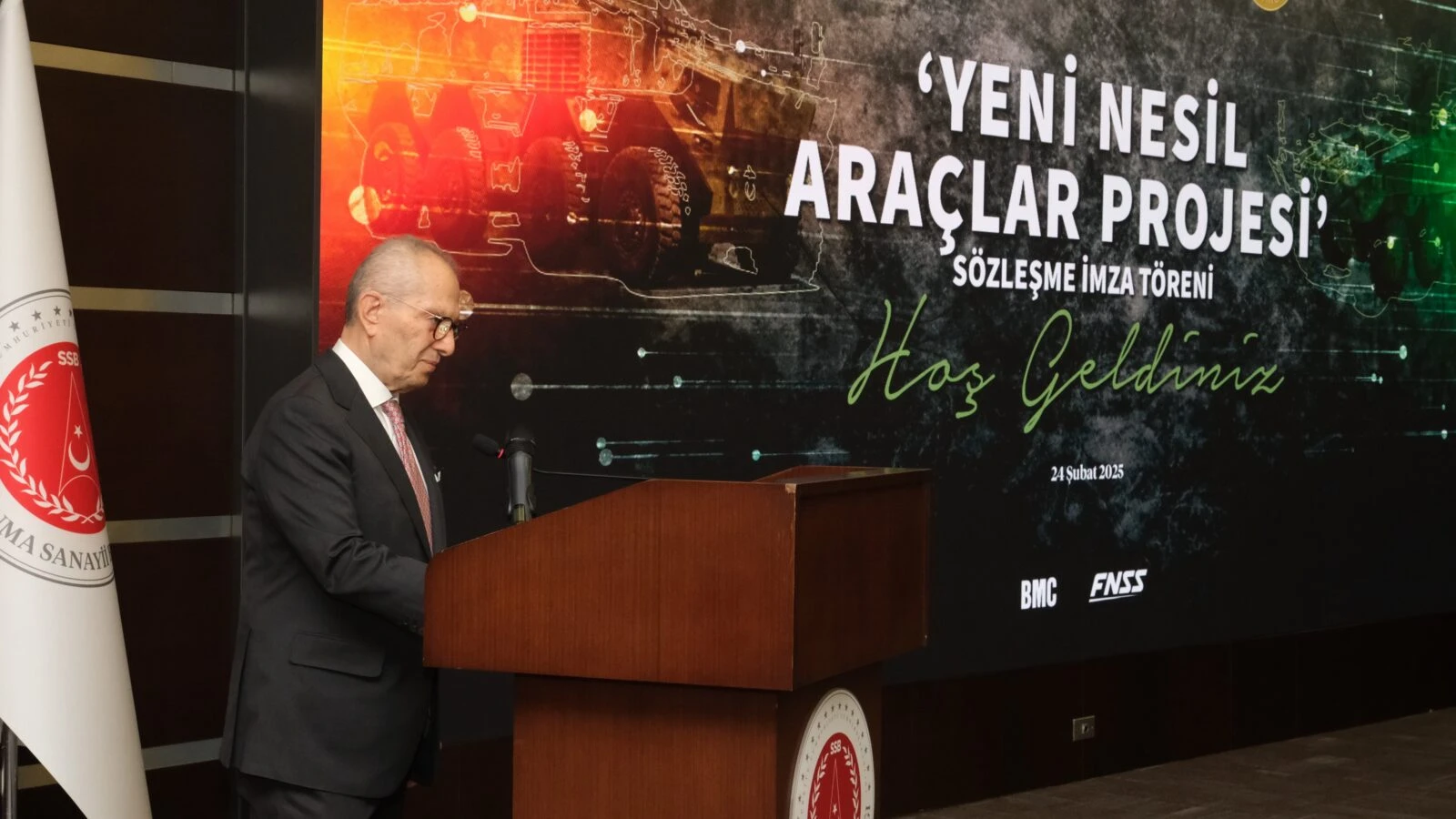 Türkiye signs contracts for 'next generation armored vehicles' project with FNSS, BMC