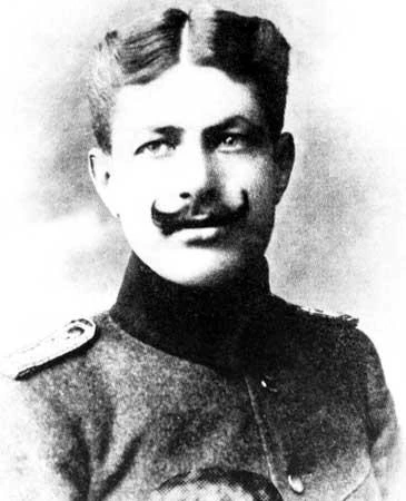 A historical black-and-white photograph of Yusuf al-Azma, the Syrian commander of War in 1920.