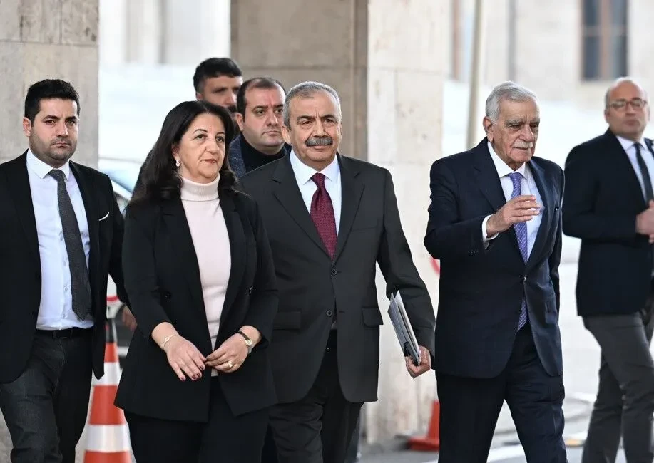 Ministry of Justice approves DEM Party's request: 7-Member delegation to visit Ocalan tomorrow