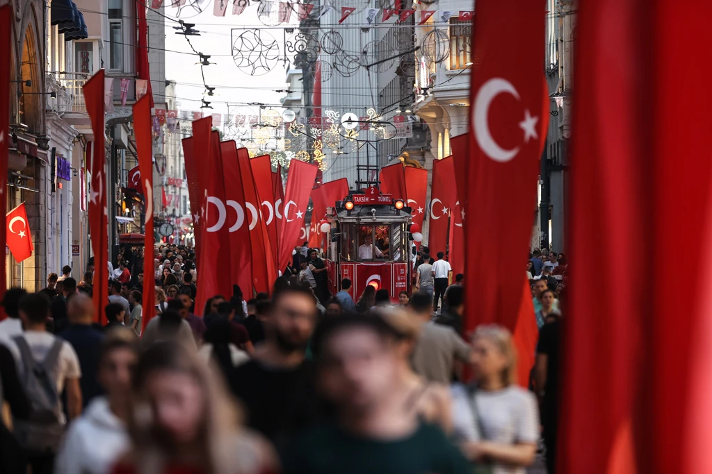 The rise of solo living in Türkiye