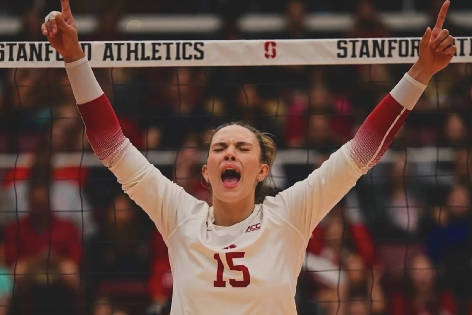 Turkish volleyball star Ipar Kurt: From Fenerbahce to Stanford on scholarship