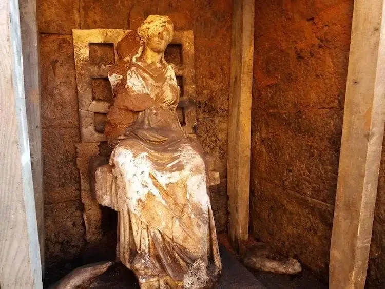 ancient anatolian goddess kybele statue found in Ordu