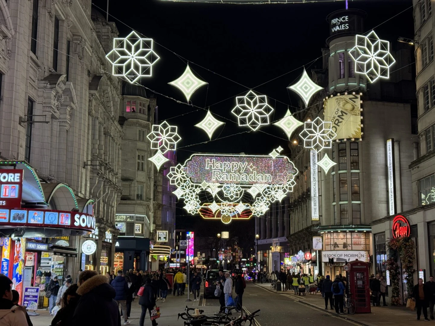 Mosques, markets, family gatherings: Spirit of Ramadan in London