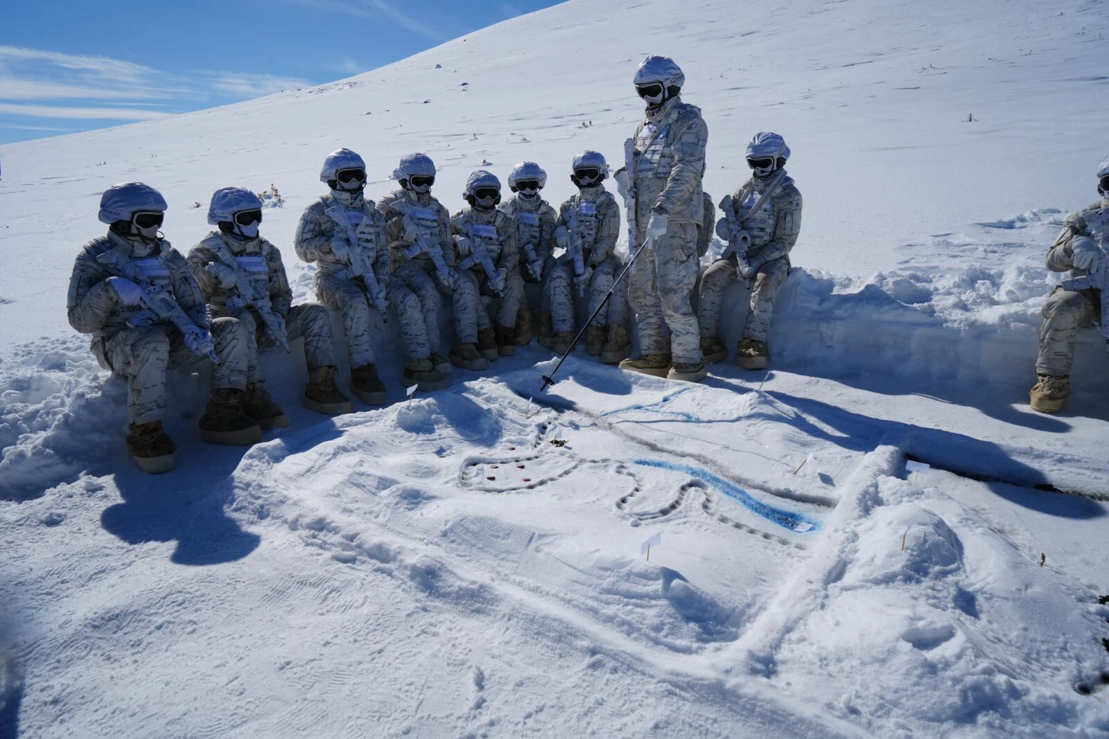 Turkish Special Forces undergo intense winter combat training