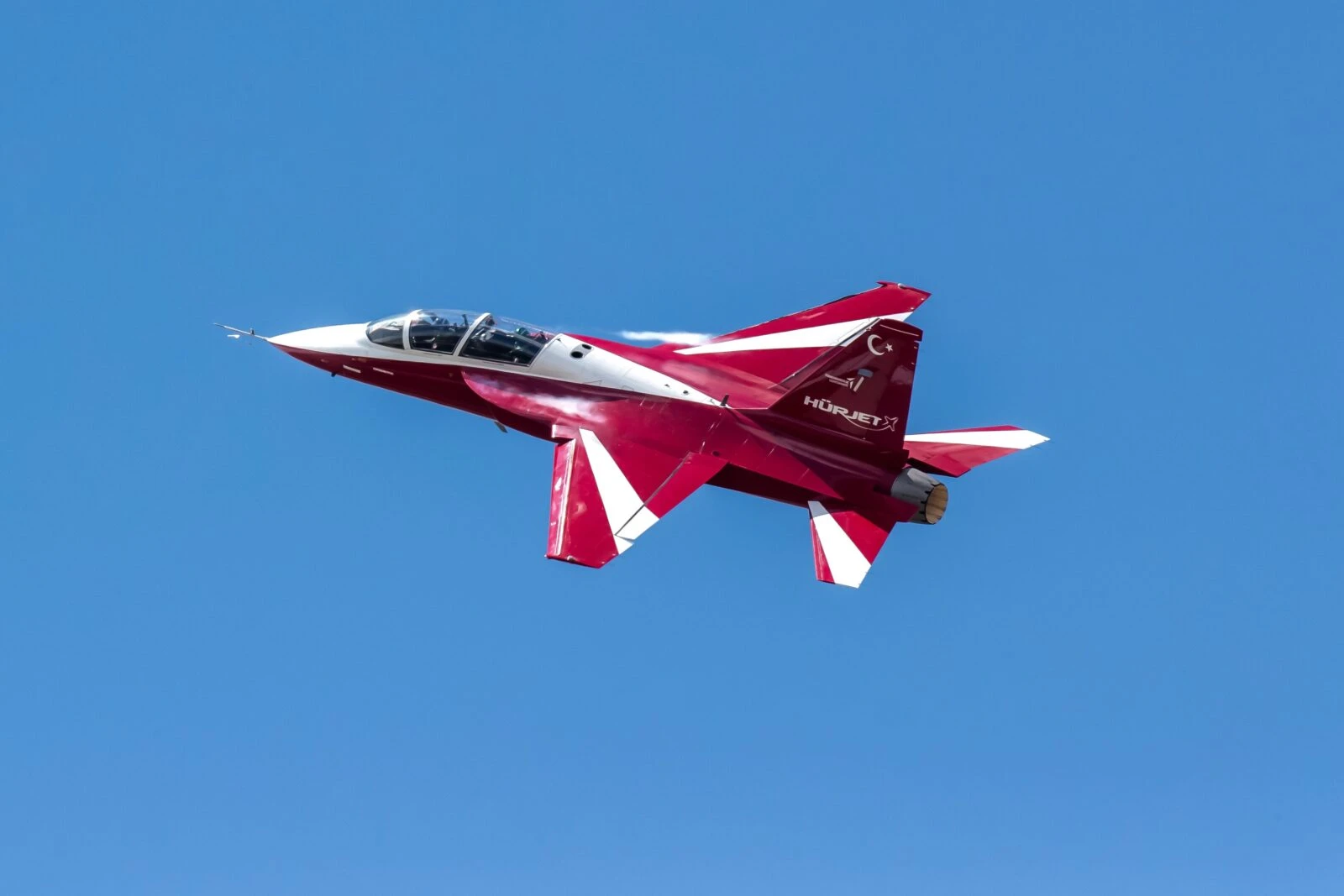 Hurjet advanced jet trainer