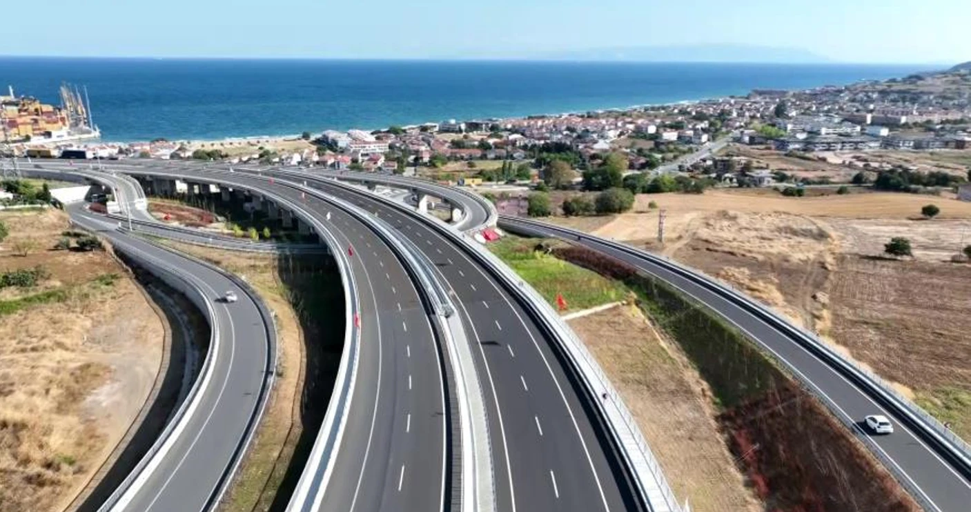 Aerial view of the Kinali-Malkara Highway project