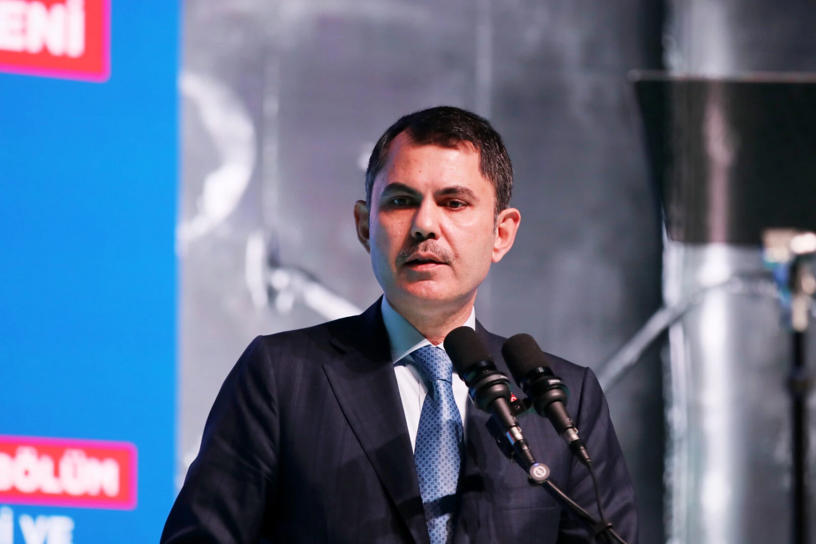 Turkish officials send mixed messages on Istanbul Canal—here's why 4 Murat Kurum speaks at a event