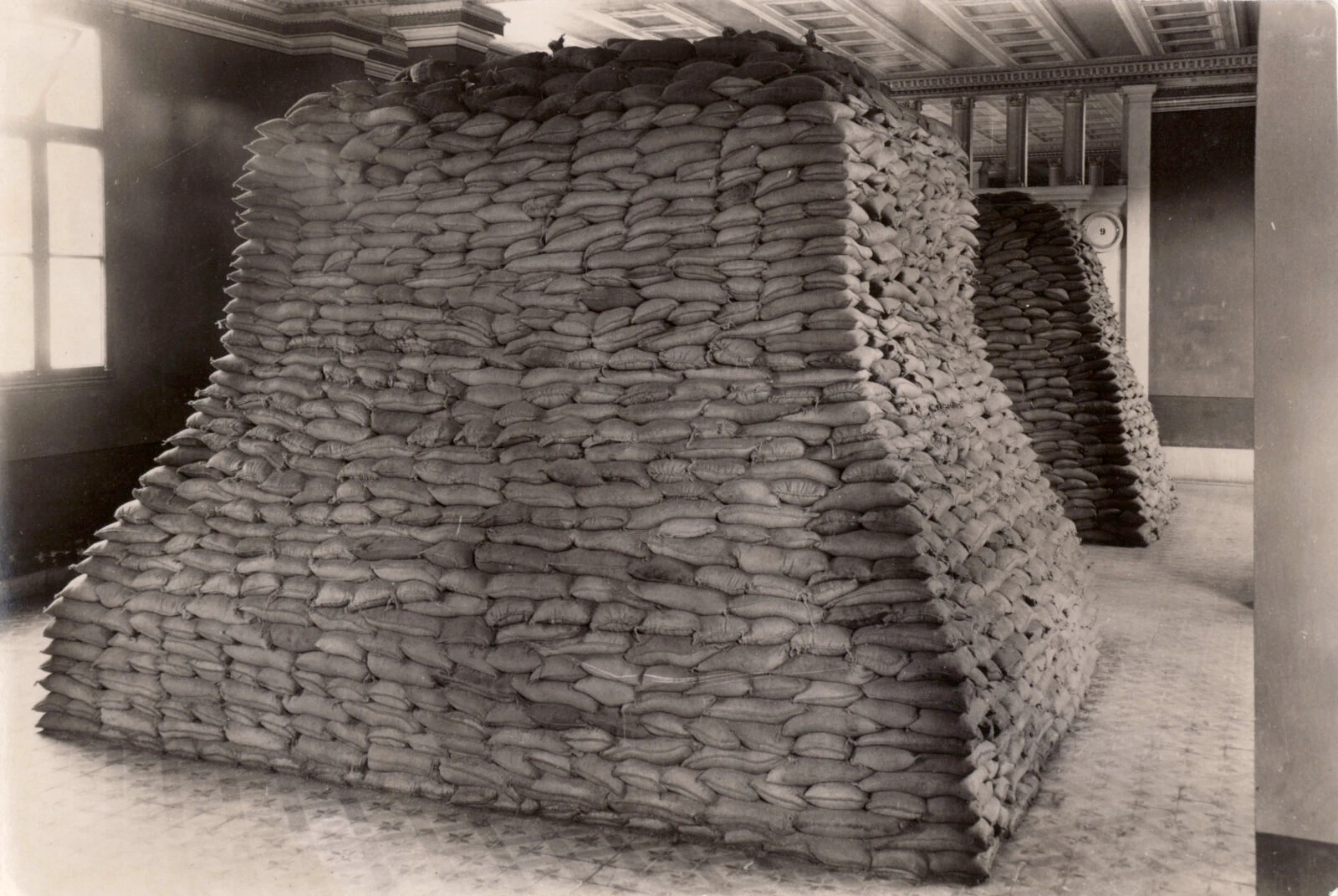 Türkiye’s secret WWII mission: Protecting Istanbul's museum treasures from Hitler 6 Photographs of sarcophagi and other antiquities